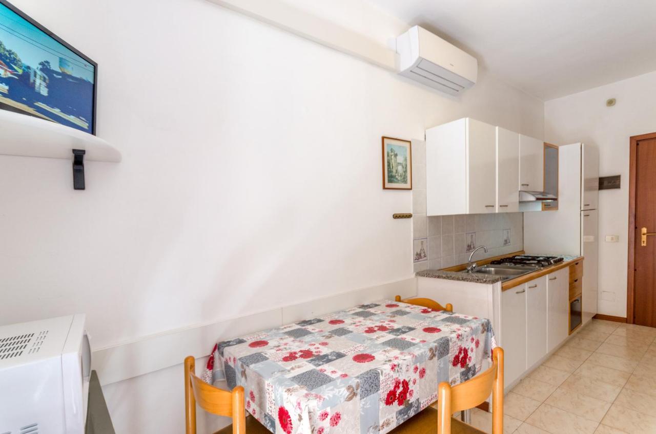 Appartamenti Calligher Μπιμπιόνε Εξωτερικό φωτογραφία